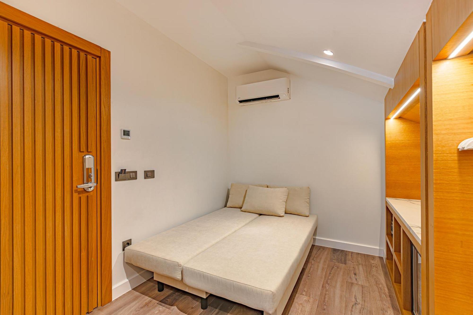 Dulcet Hotel Antalya Bagian luar foto